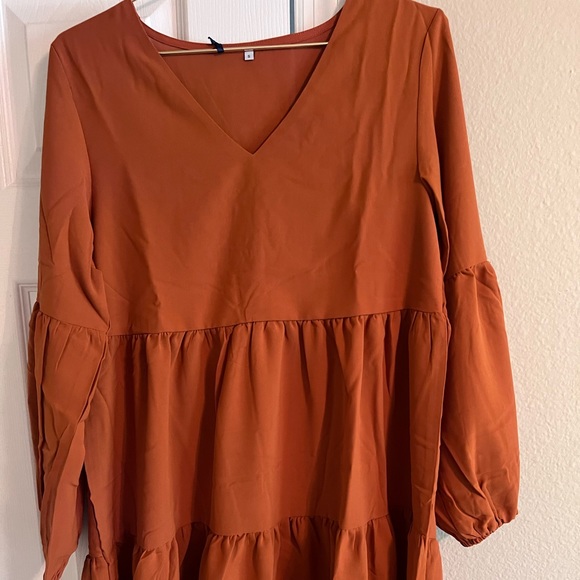 NEVER WORN BURNT ORANGE DRESS - Picture 2 of 3